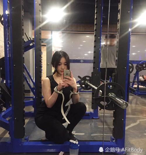 健身女神福利在线观看,在线观看健身教程,塑造完美身材秘籍大公开